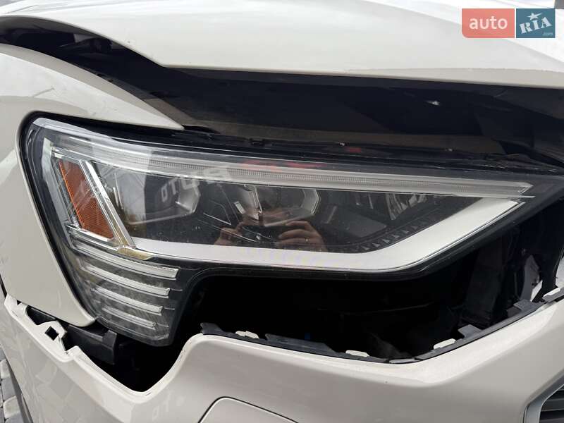 Позашляховик / Кросовер Audi e-tron 2019 в Львові