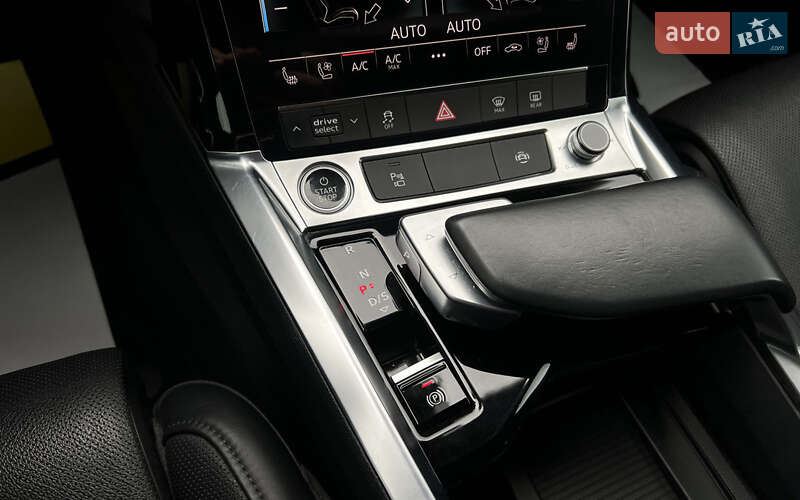 Внедорожник / Кроссовер Audi e-tron 2021 в Львове фото 15 Внедорожник / Кроссовер Audi e-tron 2021 в Львове