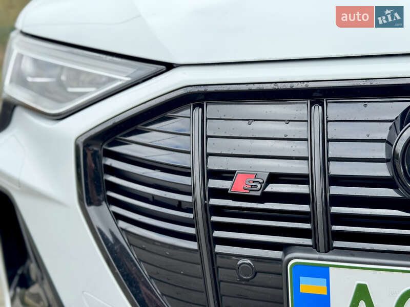Позашляховик / Кросовер Audi e-tron 2021 в Ужгороді фото 5 Позашляховик / Кросовер Audi e-tron 2021 в Ужгороді