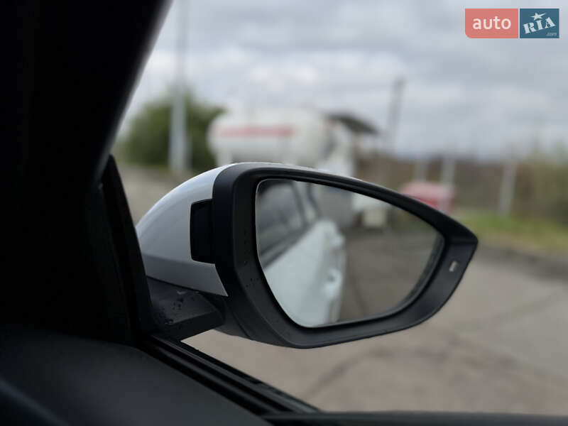 Позашляховик / Кросовер Audi e-tron 2021 в Ужгороді фото 46 Позашляховик / Кросовер Audi e-tron 2021 в Ужгороді