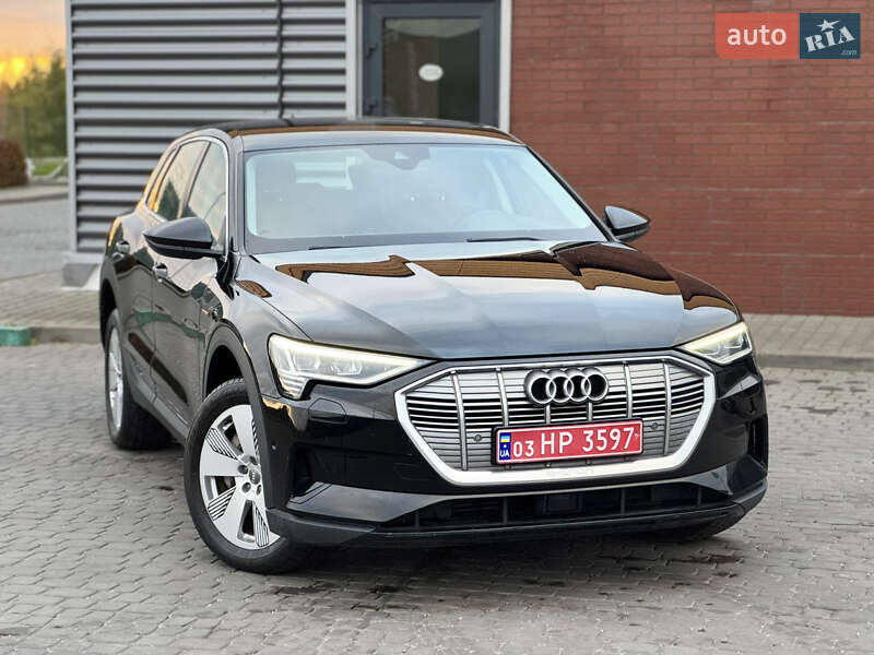 Позашляховик / Кросовер Audi e-tron 2019 в Рівному фото 2 Позашляховик / Кросовер Audi e-tron 2019 в Рівному