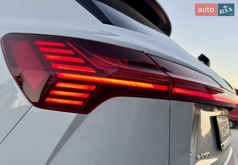Внедорожник / Кроссовер Audi e-tron 2020 в Черновцах фото 32 Внедорожник / Кроссовер Audi e-tron 2020 в Черновцах