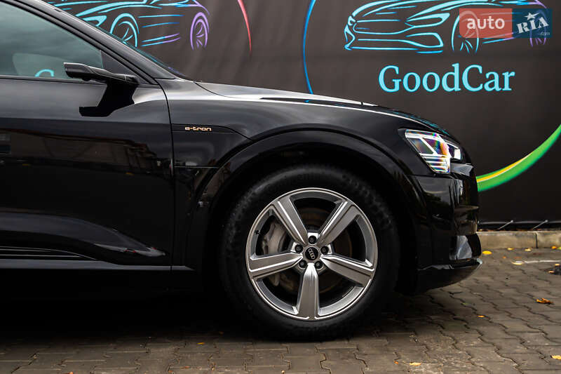 Позашляховик / Кросовер Audi e-tron 2019 в Луцьку