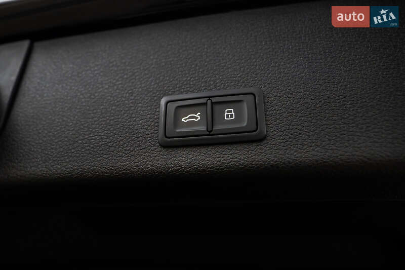 Позашляховик / Кросовер Audi e-tron 2019 в Луцьку