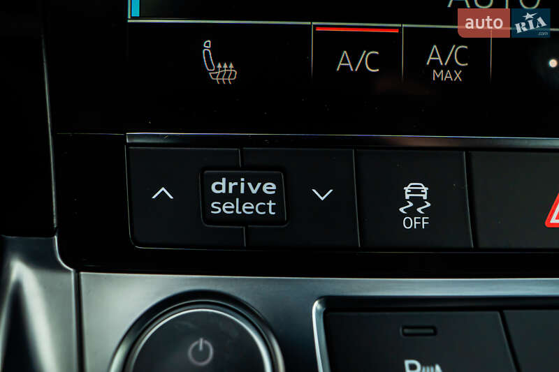 Позашляховик / Кросовер Audi e-tron 2019 в Луцьку