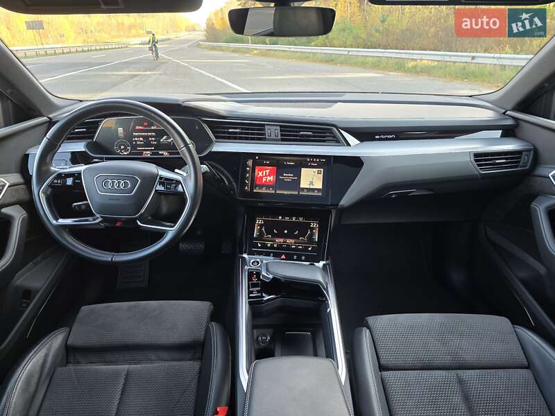 Позашляховик / Кросовер Audi e-tron 2020 в Ковелі фото 74 Позашляховик / Кросовер Audi e-tron 2020 в Ковелі
