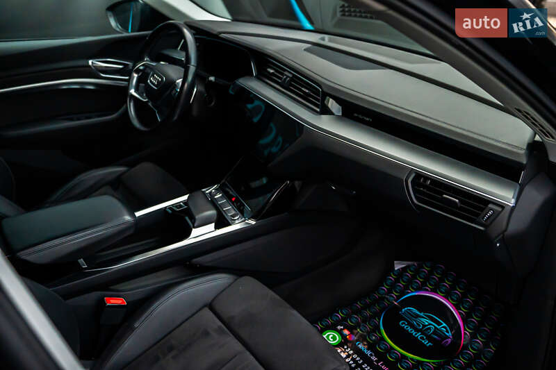 Позашляховик / Кросовер Audi e-tron 2019 в Луцьку фото 44 Позашляховик / Кросовер Audi e-tron 2019 в Луцьку