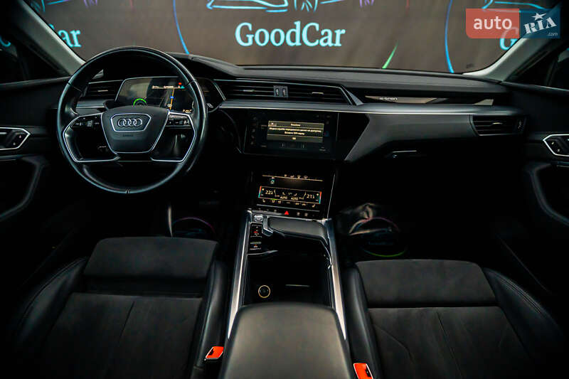 Позашляховик / Кросовер Audi e-tron 2019 в Луцьку фото 75 Позашляховик / Кросовер Audi e-tron 2019 в Луцьку