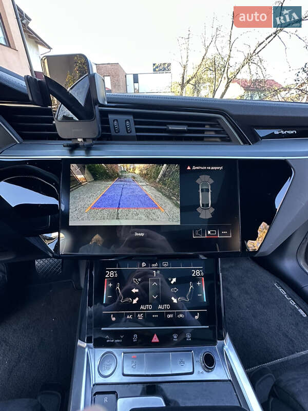 Позашляховик / Кросовер Audi e-tron 2020 в Львові фото 29 Позашляховик / Кросовер Audi e-tron 2020 в Львові