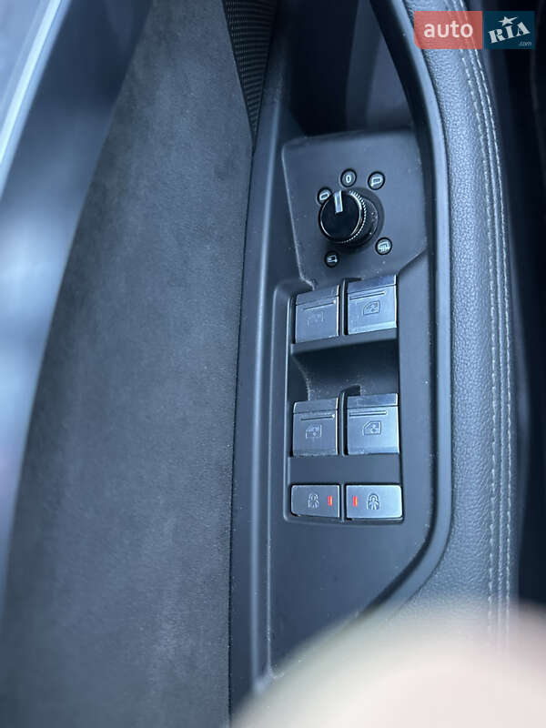 Позашляховик / Кросовер Audi e-tron 2020 в Львові фото 40 Позашляховик / Кросовер Audi e-tron 2020 в Львові