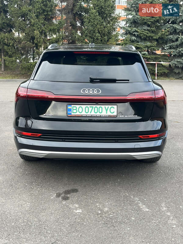 Позашляховик / Кросовер Audi e-tron 2018 в Тернополі фото 11 Позашляховик / Кросовер Audi e-tron 2018 в Тернополі