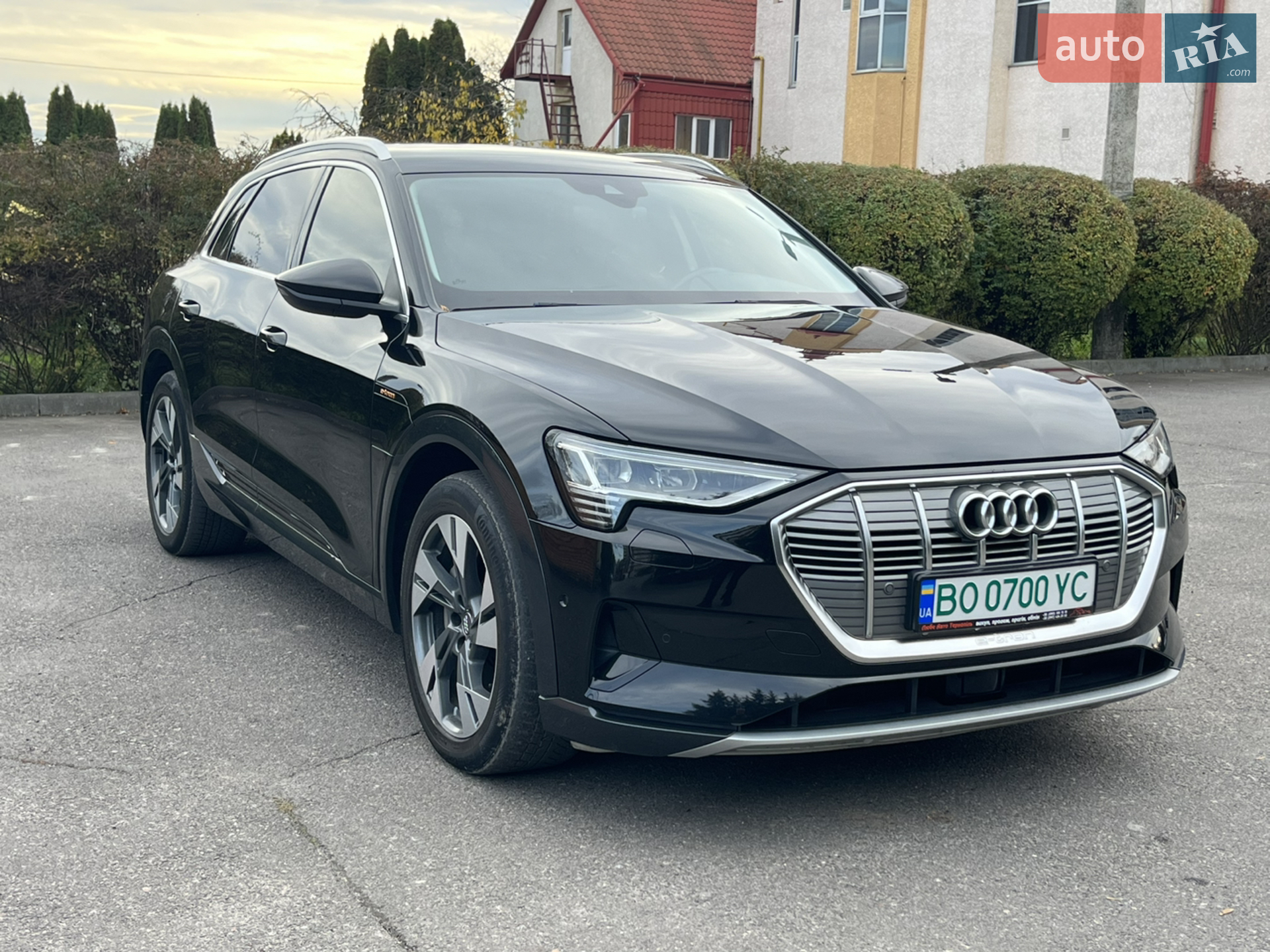 2018 Audi e-tron - фото 1