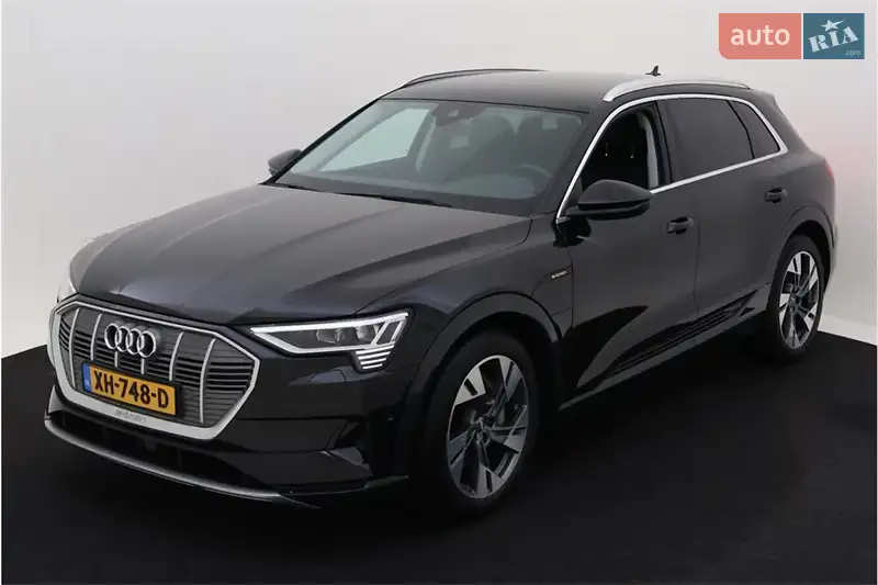 Audi e-tron 2018 VIN WAUZZZGE1KB002153 фото оголошення 43 з 71