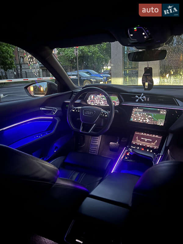 Внедорожник / Кроссовер Audi e-tron 2021 в Ужгороде фото 4 Внедорожник / Кроссовер Audi e-tron 2021 в Ужгороде