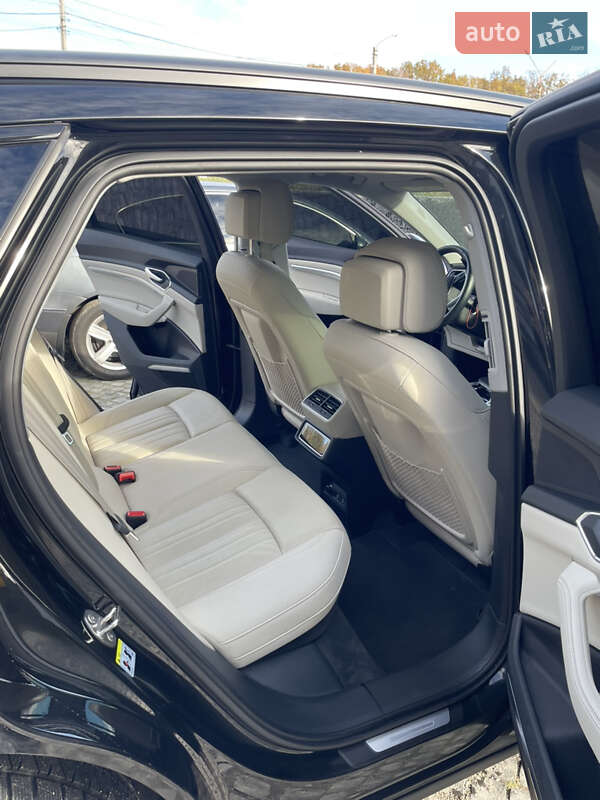 Внедорожник / Кроссовер Audi e-tron 2021 в Львове