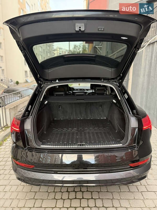 Внедорожник / Кроссовер Audi e-tron 2020 в Львове