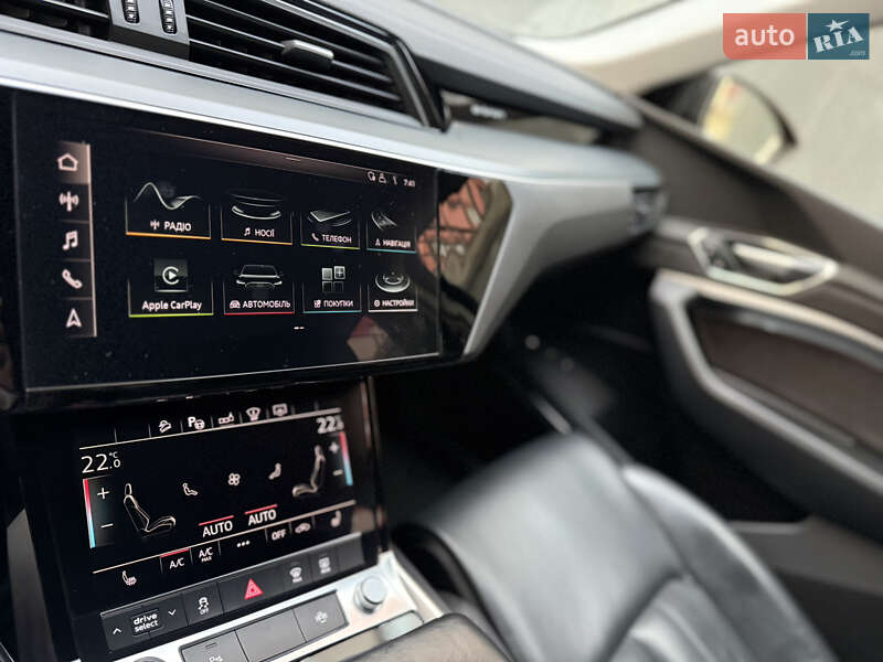Внедорожник / Кроссовер Audi e-tron 2020 в Львове