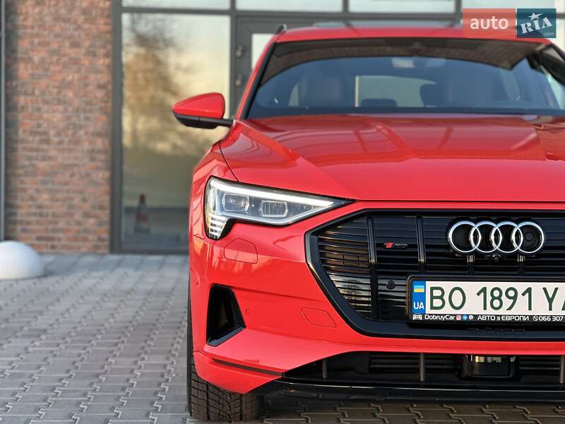 Позашляховик / Кросовер Audi e-tron 2019 в Тернополі фото 16 Позашляховик / Кросовер Audi e-tron 2019 в Тернополі