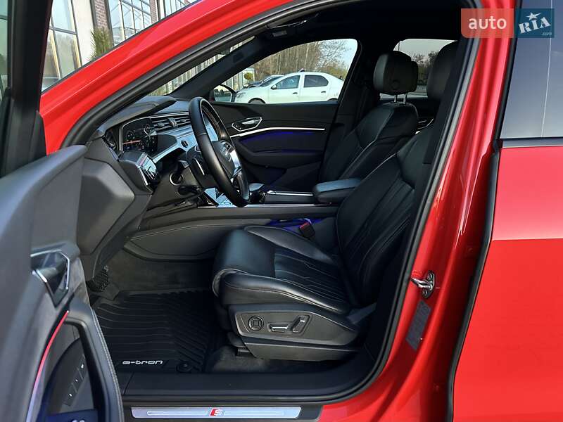 Позашляховик / Кросовер Audi e-tron 2019 в Тернополі фото 54 Позашляховик / Кросовер Audi e-tron 2019 в Тернополі