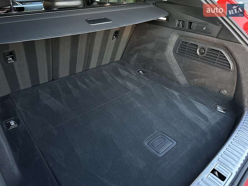 Позашляховик / Кросовер Audi e-tron 2019 в Тернополі фото 93 Позашляховик / Кросовер Audi e-tron 2019 в Тернополі