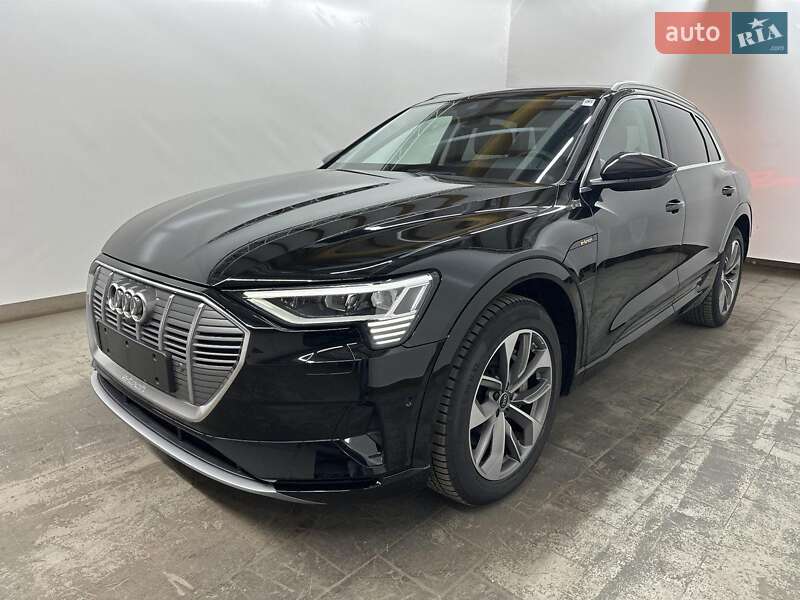 Внедорожник / Кроссовер Audi e-tron 2022 в Киеве