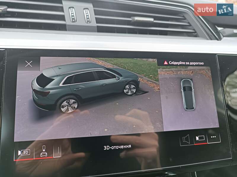 Внедорожник / Кроссовер Audi e-tron 2022 в Киеве