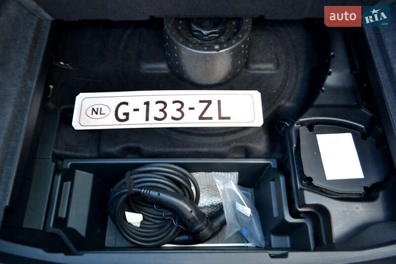 Позашляховик / Кросовер Audi e-tron 2020 в Хмельницькому фото 71 Позашляховик / Кросовер Audi e-tron 2020 в Хмельницькому