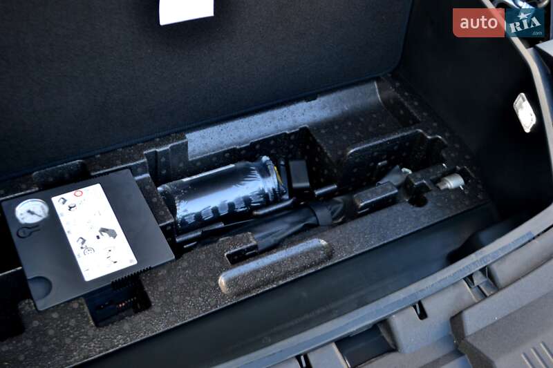 Позашляховик / Кросовер Audi e-tron 2020 в Хмельницькому фото 83 Позашляховик / Кросовер Audi e-tron 2020 в Хмельницькому