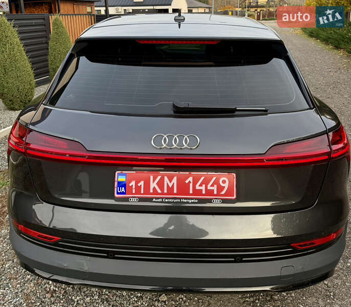 Внедорожник / Кроссовер Audi e-tron 2020 в Киеве фото 17 Внедорожник / Кроссовер Audi e-tron 2020 в Киеве