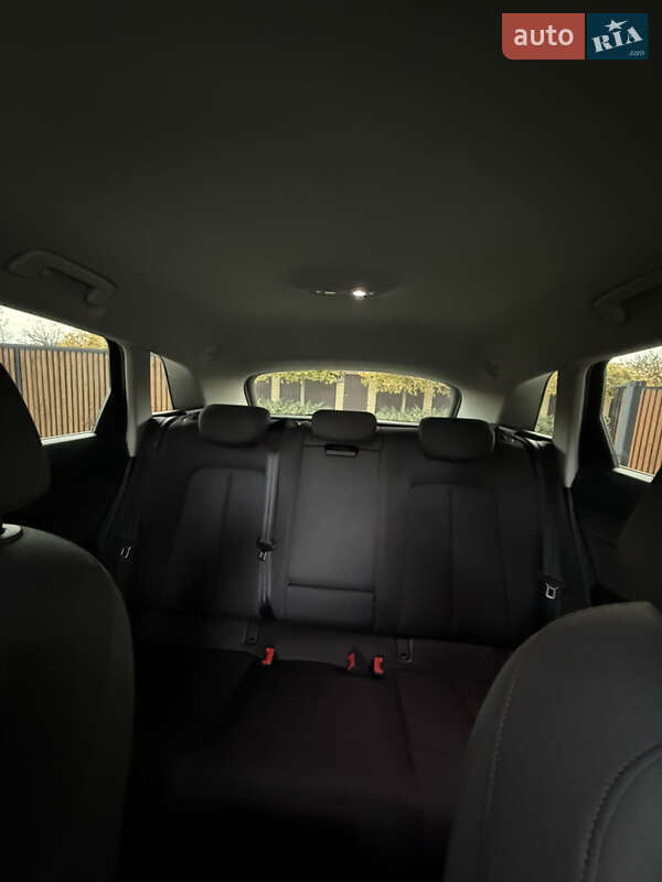 Внедорожник / Кроссовер Audi e-tron 2020 в Киеве фото 27 Внедорожник / Кроссовер Audi e-tron 2020 в Киеве