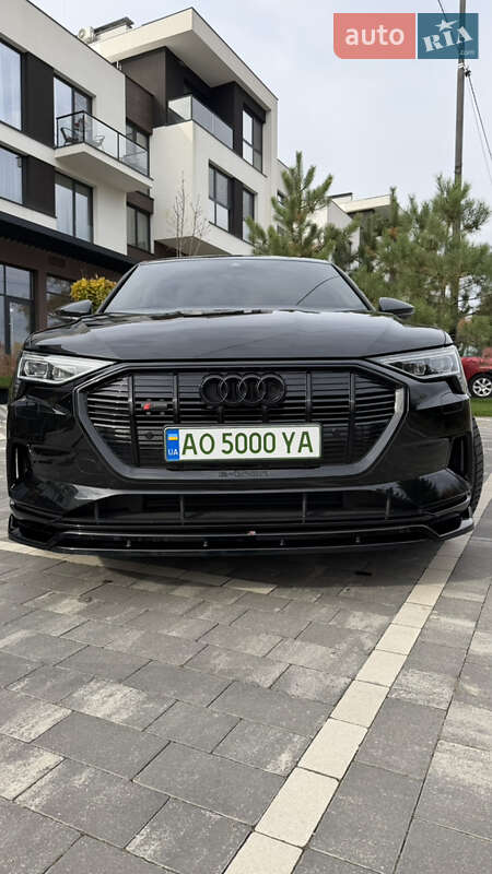 Внедорожник / Кроссовер Audi e-tron 2022 в Ужгороде фото 13 Внедорожник / Кроссовер Audi e-tron 2022 в Ужгороде