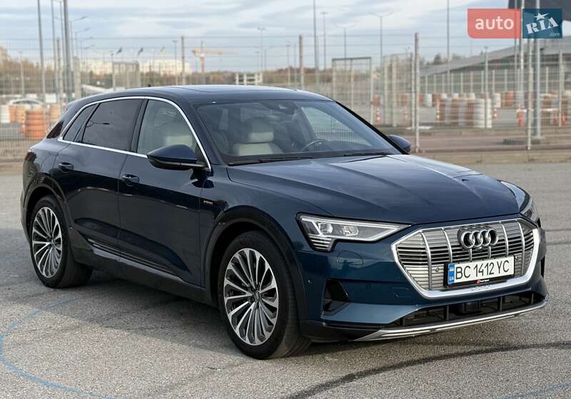 Внедорожник / Кроссовер Audi e-tron 2019 в Львове фото 16 Внедорожник / Кроссовер Audi e-tron 2019 в Львове