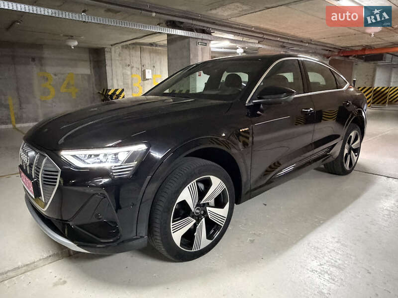 Позашляховик / Кросовер Audi e-tron 2021 в Львові фото 54 Позашляховик / Кросовер Audi e-tron 2021 в Львові