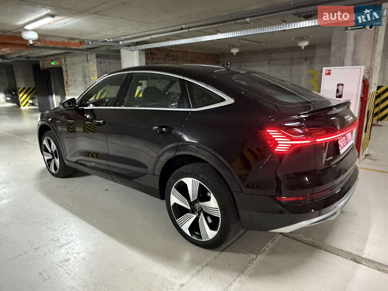 Позашляховик / Кросовер Audi e-tron 2021 в Львові фото 58 Позашляховик / Кросовер Audi e-tron 2021 в Львові
