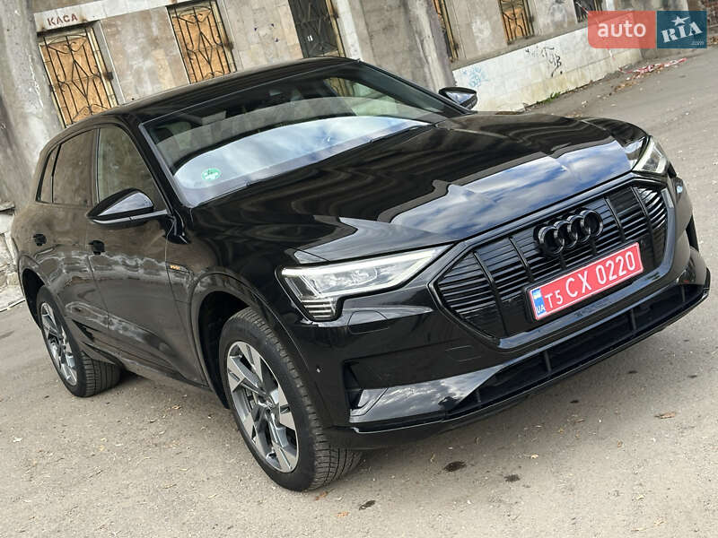 Позашляховик / Кросовер Audi e-tron 2019 в Івано-Франківську