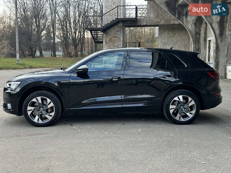 Позашляховик / Кросовер Audi e-tron 2019 в Івано-Франківську