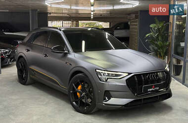 Внедорожник / Кроссовер Audi e-tron 2019 в Одессе