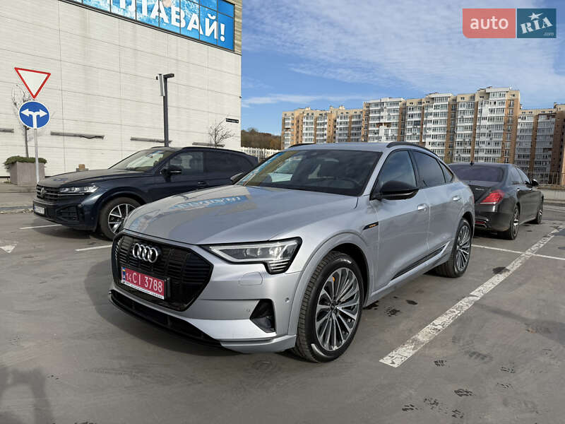 Внедорожник / Кроссовер Audi e-tron 2021 в Дрогобыче