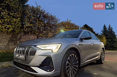 Внедорожник / Кроссовер Audi e-tron 2021 в Киеве