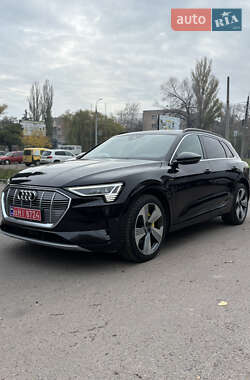 Внедорожник / Кроссовер Audi e-tron 2019 в Черкассах