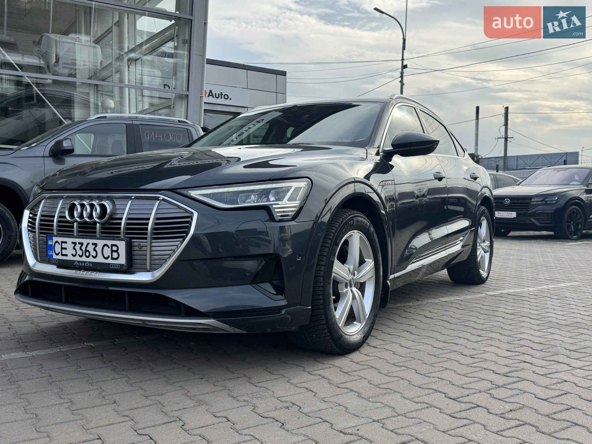 2020 Audi e-tron - мініатюра 5