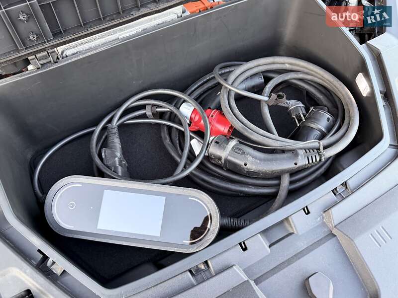 Внедорожник / Кроссовер Audi e-tron 2022 в Ковеле