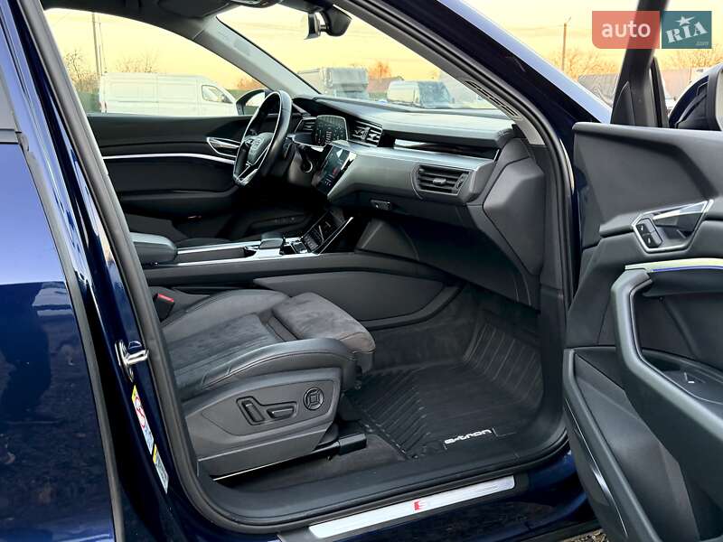 Внедорожник / Кроссовер Audi e-tron 2022 в Ковеле