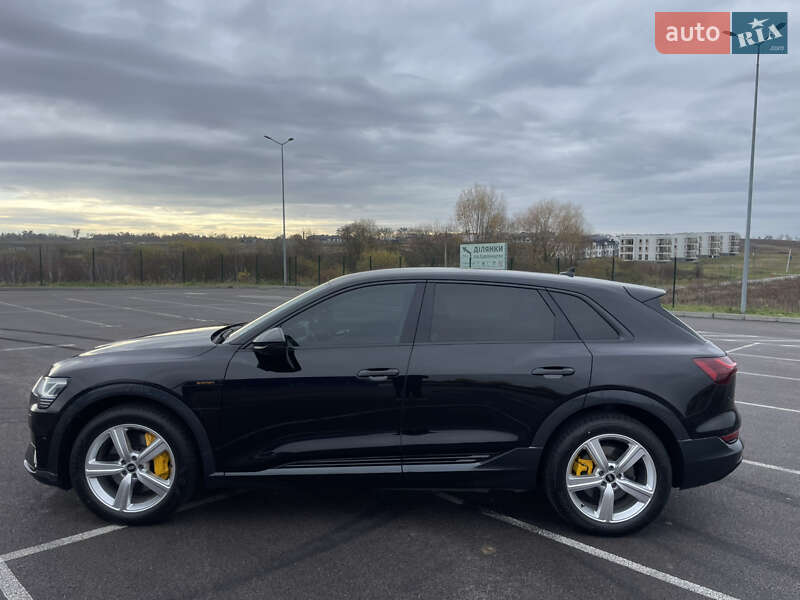 Позашляховик / Кросовер Audi e-tron 2023 в Рівному фото 9 Позашляховик / Кросовер Audi e-tron 2023 в Рівному