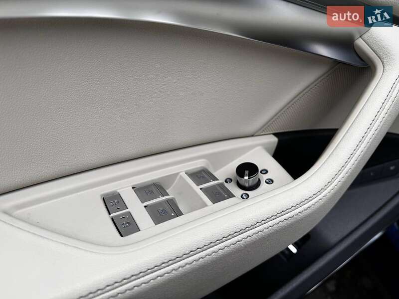 Позашляховик / Кросовер Audi e-tron 2020 в Києві