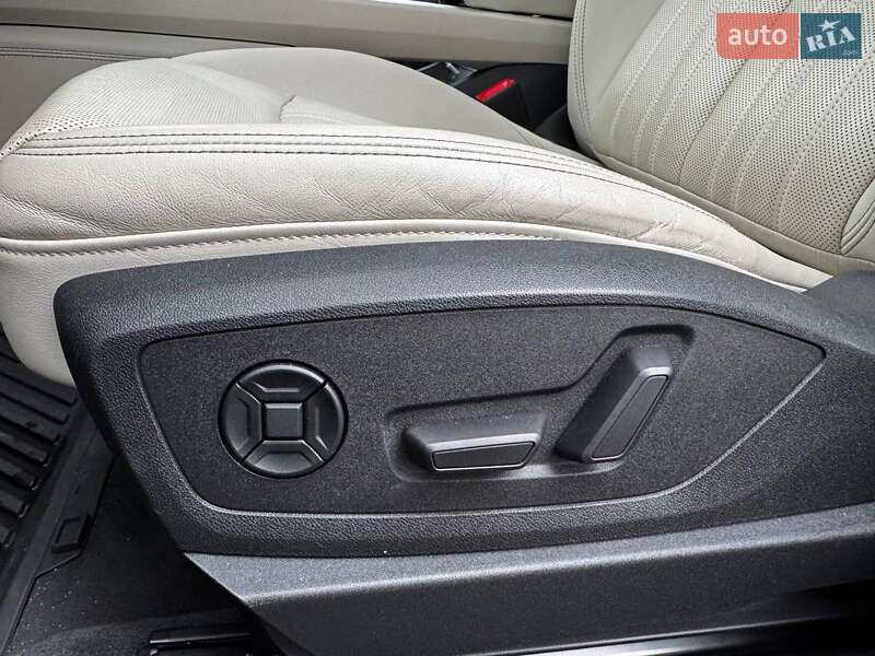 Позашляховик / Кросовер Audi e-tron 2020 в Києві