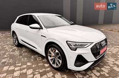 Внедорожник / Кроссовер Audi e-tron 2022 в Хмельницком