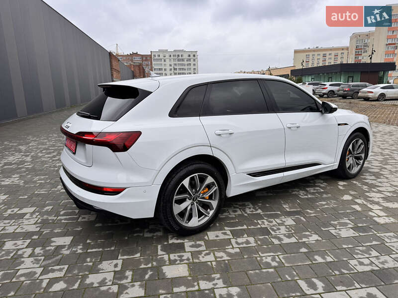 Позашляховик / Кросовер Audi e-tron 2023 в Хмельницькому фото 8 Позашляховик / Кросовер Audi e-tron 2023 в Хмельницькому