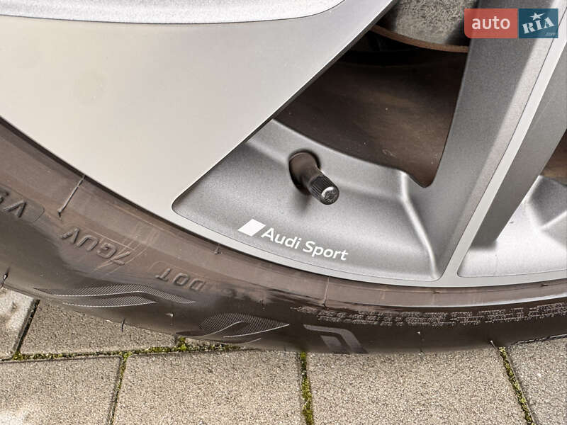 Позашляховик / Кросовер Audi e-tron 2023 в Хмельницькому фото 14 Позашляховик / Кросовер Audi e-tron 2023 в Хмельницькому