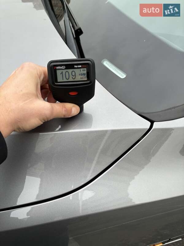 Позашляховик / Кросовер Audi e-tron 2022 в Києві